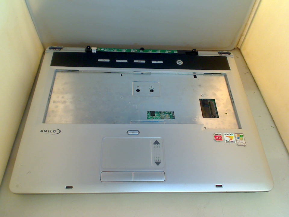 Mainboard Motherboard Hauptplatine + Unterschale Fujitsu A1667EX